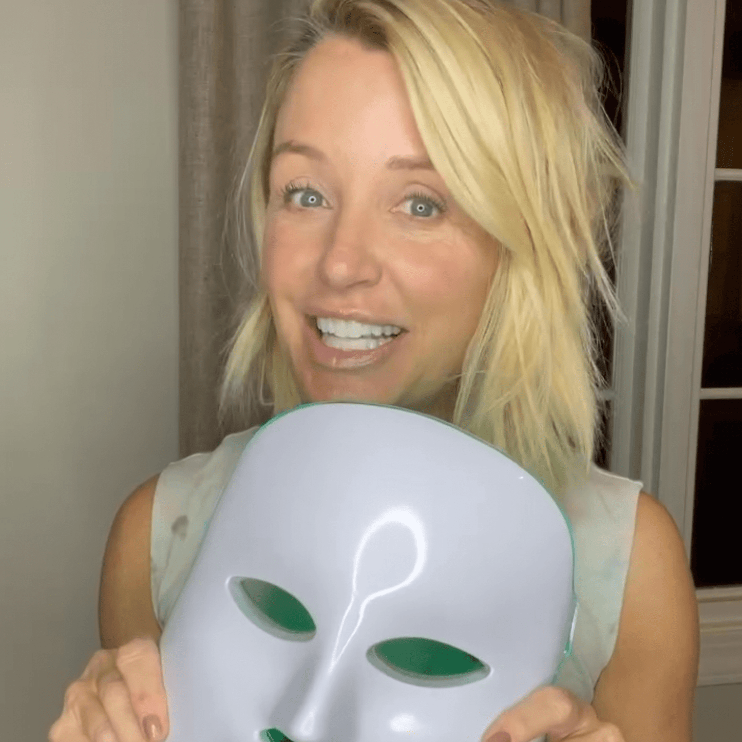 HexoMask™ Hudföryngrande Photon ansiktsmask
